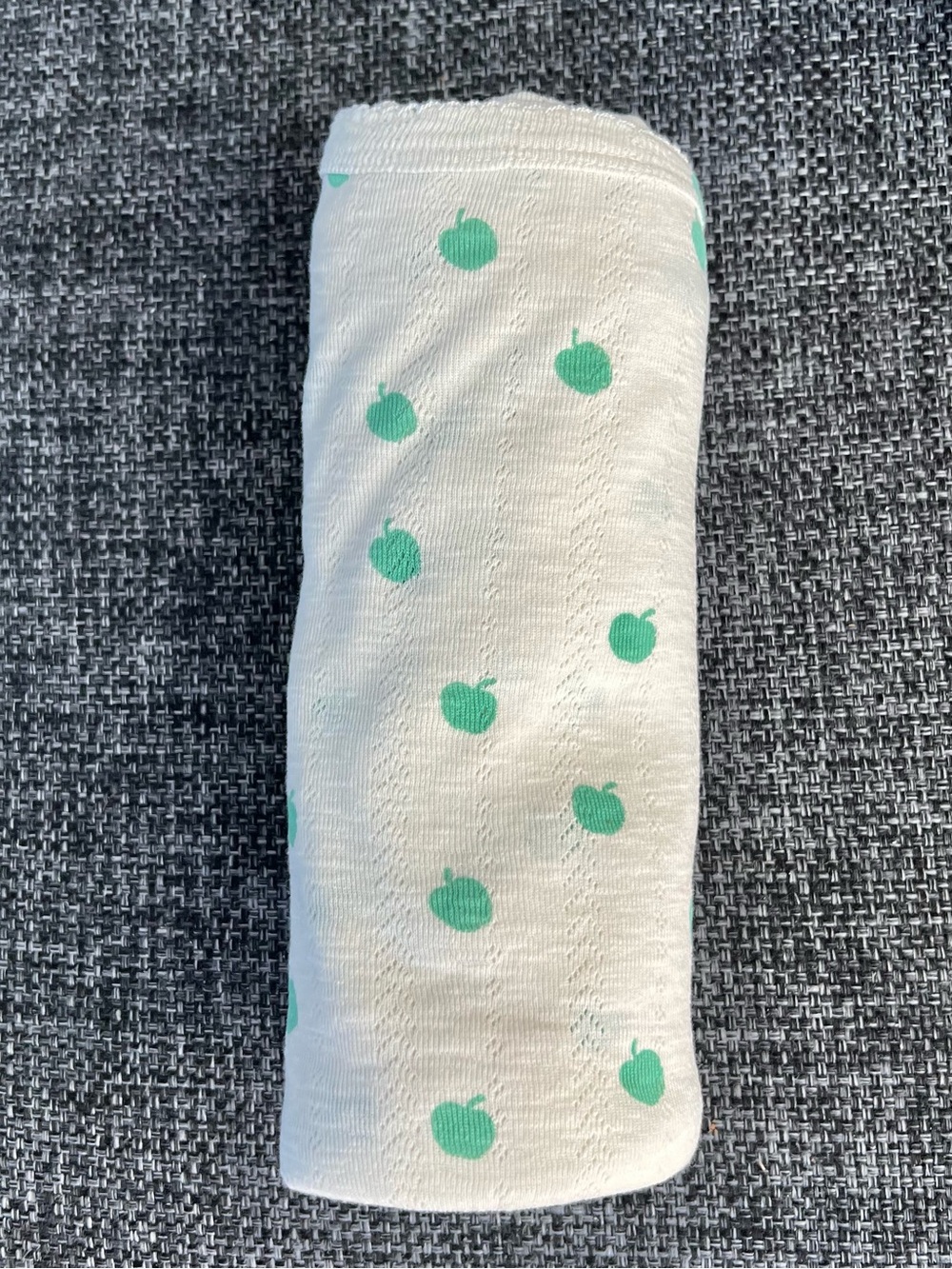 Kate Quinn Organic Pointelle Mini Bow Swaddle in Jade Apple